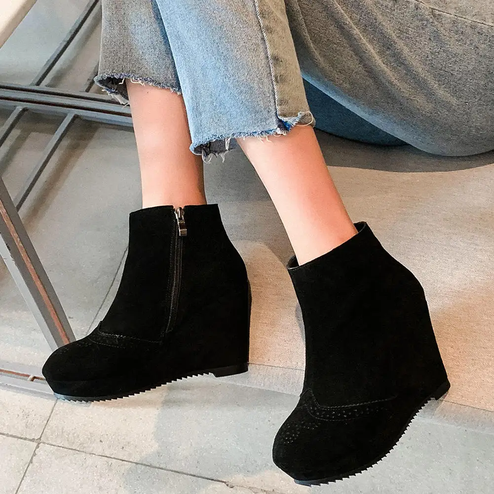 

SARAIRIS 2020 Brand Brogue Platform Cow Suede Wedges High Heel Boots Female Shoes Women Comfortable Ankle Boots Woman Shoes