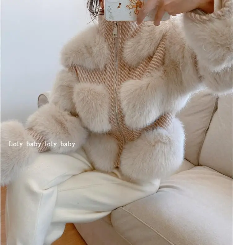 Шуба женская зимняя новая маленькая ароматная имитация лисьего меха куртка со стоячим воротником твидовая прошитая короткая куртка Женское пальто