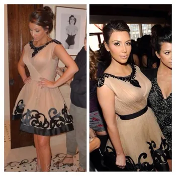 

Sexy 2018 Kim Kardashian Nude Black Beaded Abendkleider Scoop Neck Cap Sleeve Short Celebrity Vestido mother of the bride Dress