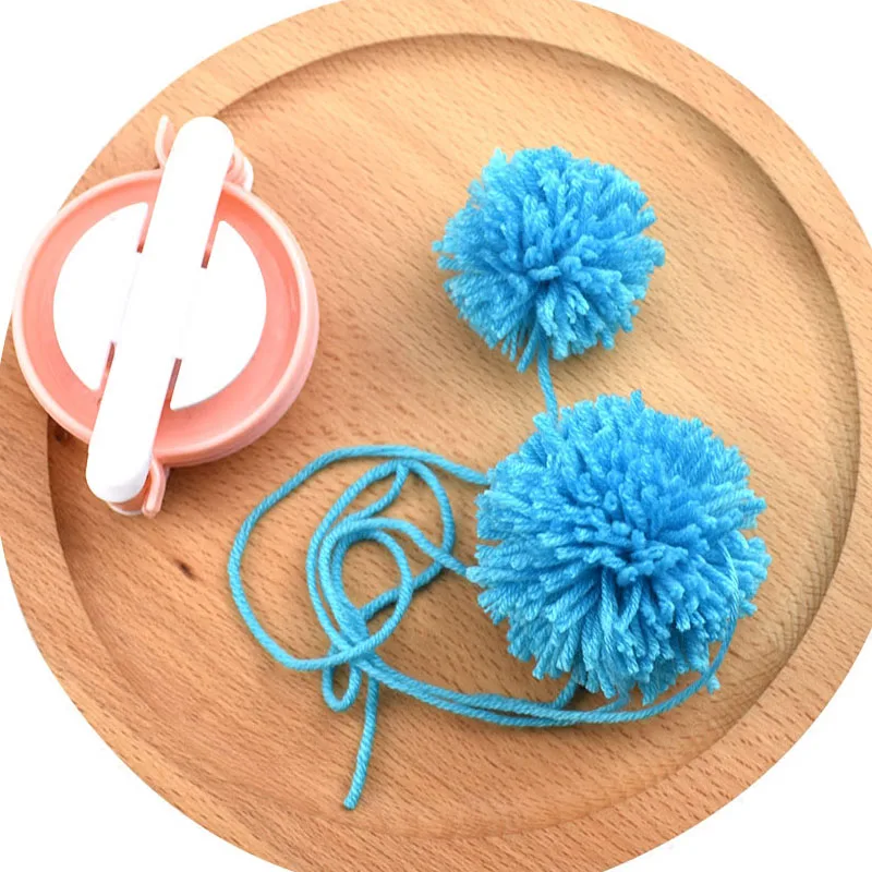 8Pcs Pompom Maker Kit Knitting Crafts 4 Different Sizes Plush Ball Making Tool 8Pcs Pompom Maker Kit Knitting Crafts 4 Different Sizes Plush Ball Making Tool