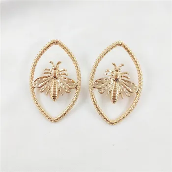 

Fashion Street Shot Popular Large Bee Exaggeration Ear Studs Women Metal Insect vintage big Earrings for women
