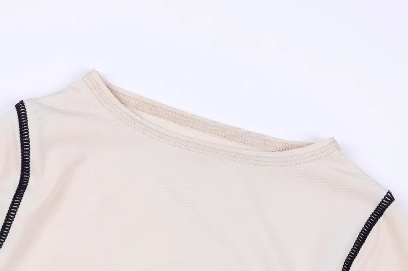 11819940217_1963300012