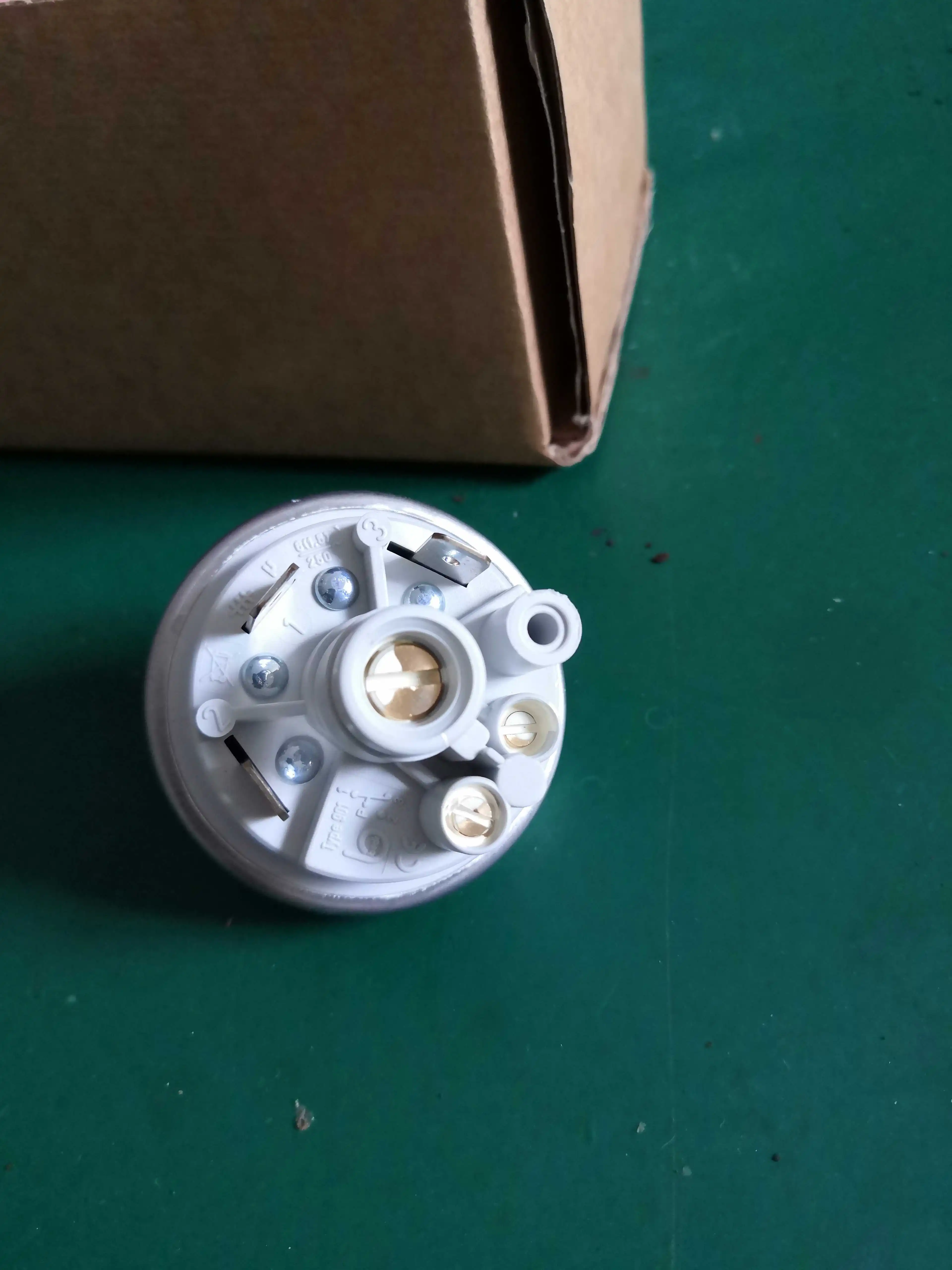 

For Gambro Jinbao SAG Pressure Switch And Jinbao Hemodialysis Temperature Sensor