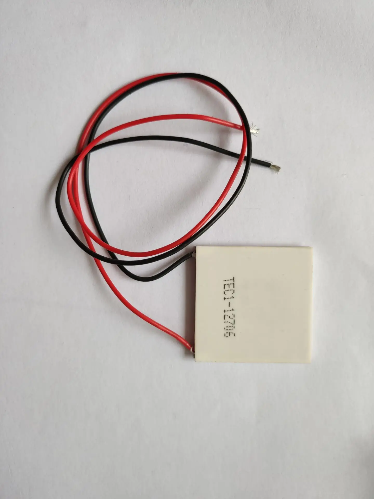 1 шт. TEC1 12706 12 В 6A TEC Термоэлектрический охладитель Пельтье (TEC1-12706) Если вы хотите