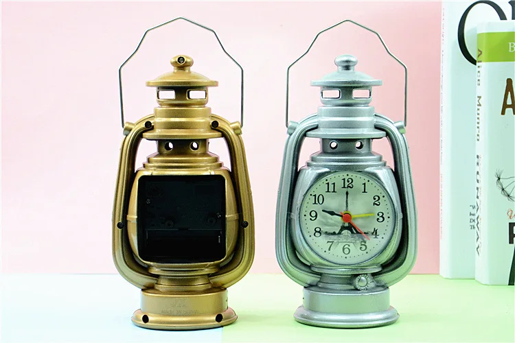 Vintage Alarm Clock Retro Oil Lamp Alarm Clock Watch Table Kerosene