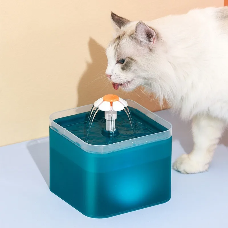Automatic Pet Water Fountain 2L Cat Water Dispenser USB Mute Transparent Drinker Dog Drinking Feeder Bowl with LED Level Display