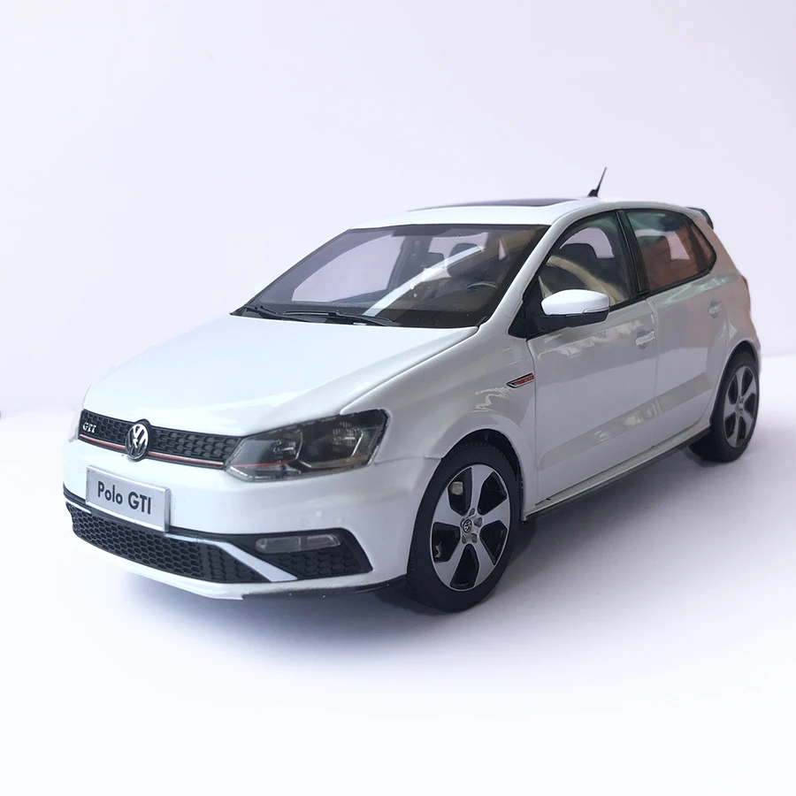 Бесплатная доставка моделирование 1:18 Масштаб 2015 Поло-GTI сплав литой автомобиль