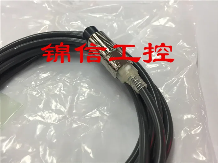 

Original authentic OMRON proximity switch E2G-M12KN05-WP-B1