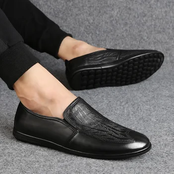 

Men's Loafers Casual Business Male Flat Shoes slip on fashion Work office Breathable Mens Driving Flat Sneakers shoes for men