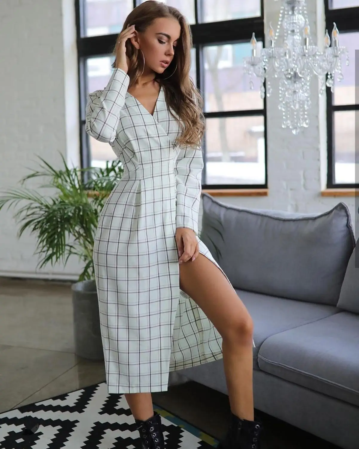 Cena Damski dekolt w kratę z rozcięciem obcisły fason przylegająca elegancka ubrania w stylu streetwear Sexy Holiday jesień nowy top sprzedaż moda zakrywające sukienki