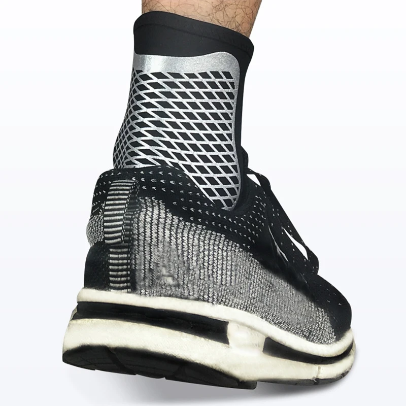 HTB1x_VEgSzqK1RjSZFHq6z3CpXax