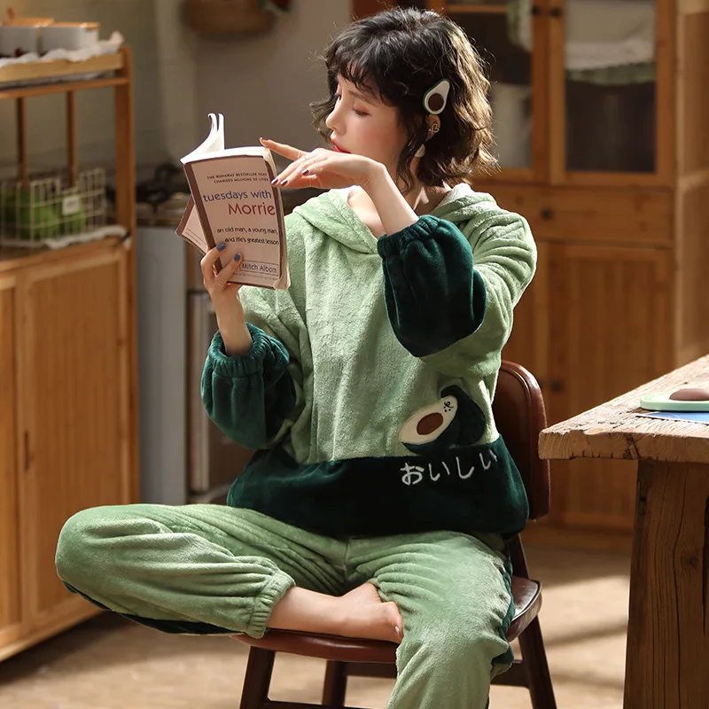 

Pajamas Women's Autumn & Winter Long Sleeve Coral Velvet Brushed And Thick Winter Style Warm Flannel Tracksuit Winter Set