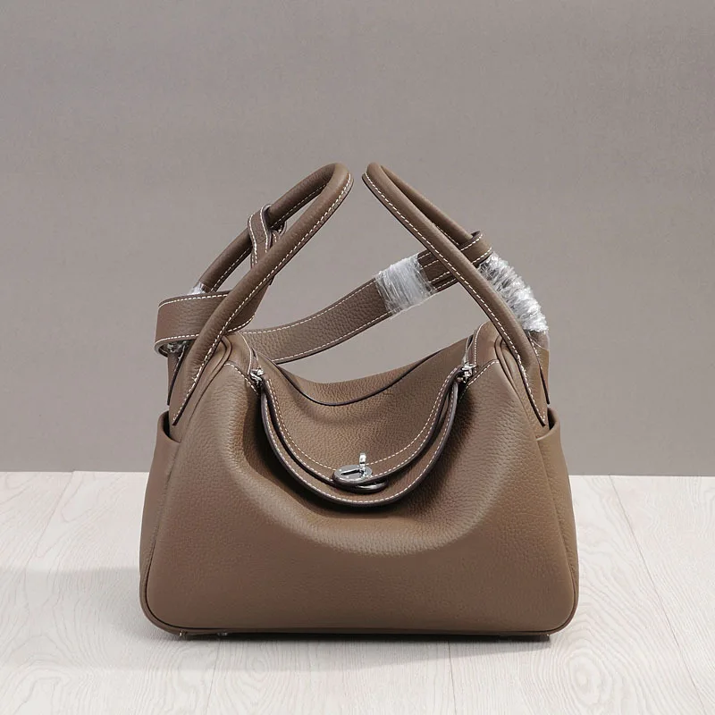 

Autumn and Winter 2019 New Medicine Box Top Layer Cowhide One Shoulder Handbag Leather Women's Bag