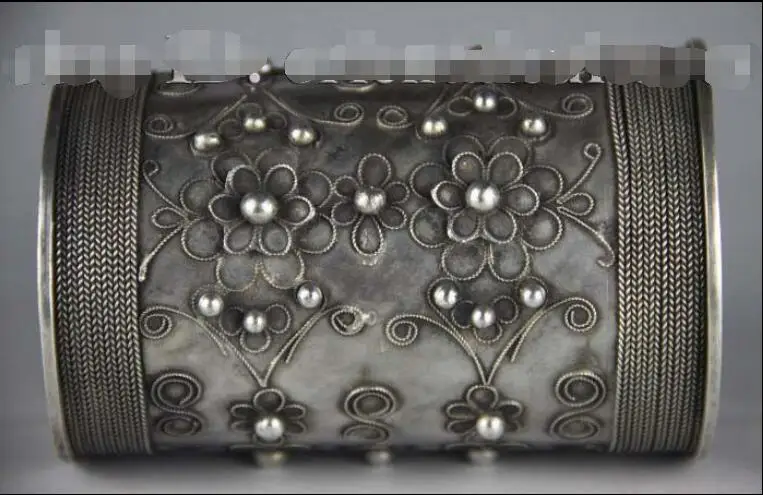 Vintage Tribal Exotic Cinese Handmade Miao Braccialetto D'Argento