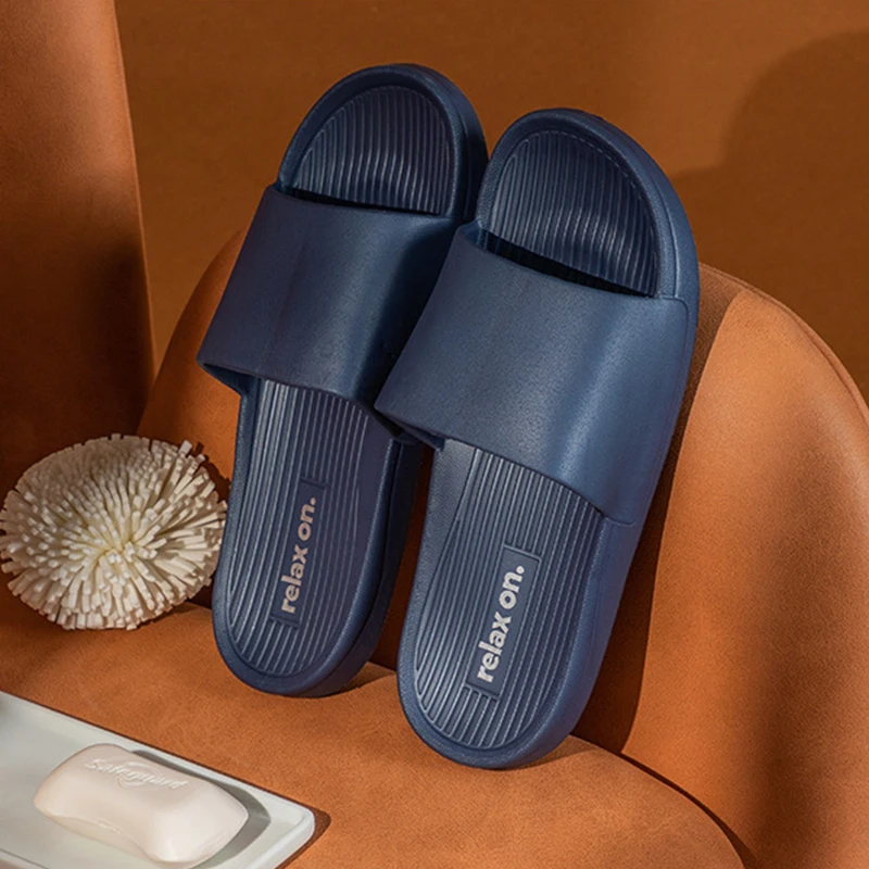 2021 New Bathroom Slippers Men Antiskid Soft Hotel Slippers Household