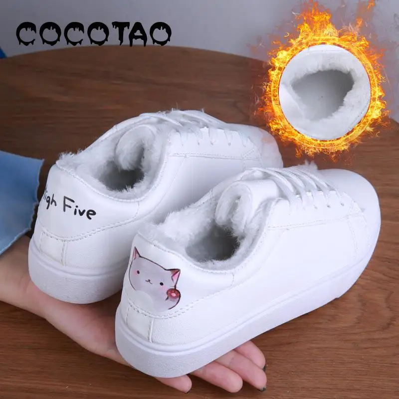 

White Shoe Female New Winter 2019 Han Edition Joker Fall Flat Sandals Recreational Students And Velvet Shoes White Sneakers Warm