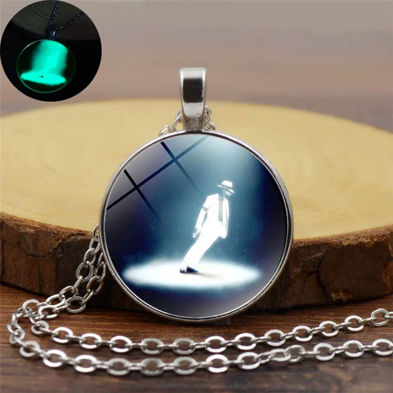 Glow In The Dark Glass Dome Alooy Pendant Necklace Charm Michael Jackson Pattern Luminos Necklace Simple Men Women Jewelry Gift