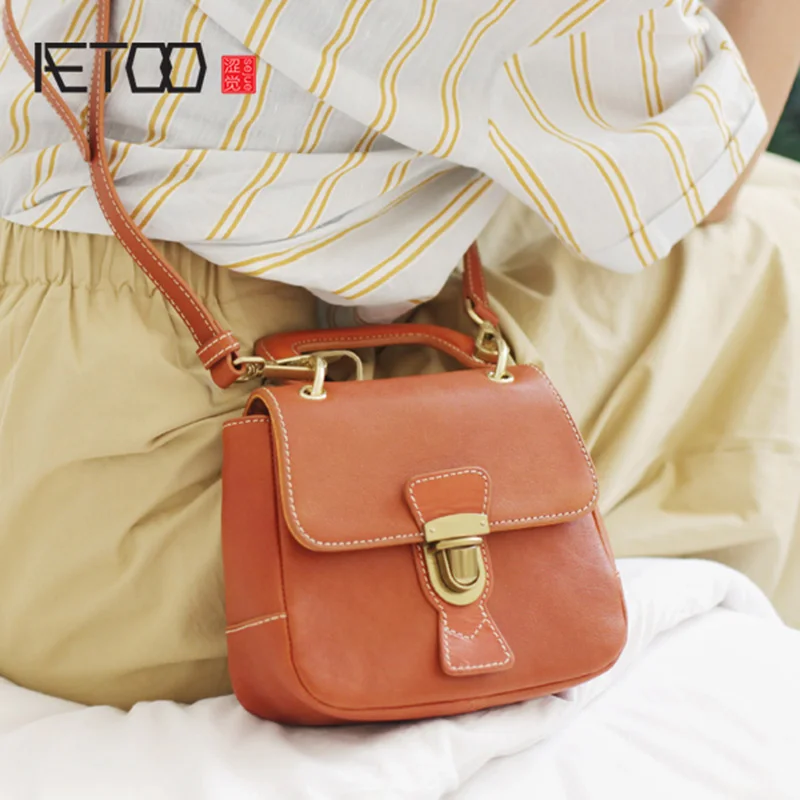 

EUMOAN Leather Retro small square bag, literary shoulder bag, lady bag, fashion wind cowhide literature and art crossbody bag