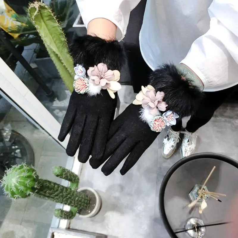

Cashmere Gloves Rabbit Hair Mouth Flower Mink Fur Ball Wool Ladies Gloves Korean Fashion Sports Warm Touch Screen Gloves A365