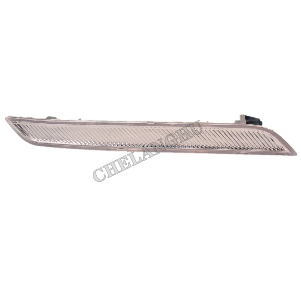 Pair White Front Bumper Side Marker Reflector Light For BMW X5 E70 M 2009 2010 2011 2012 2013 2014