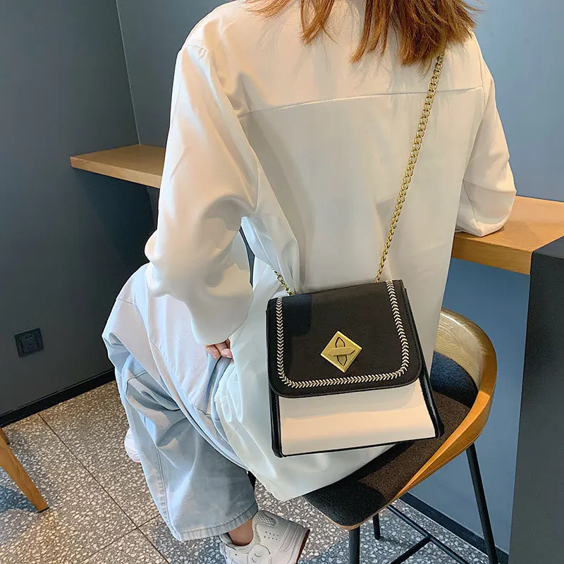 

Elegant ladies cover small square bag literary style fashion hit color versatile texture chain shoulder messenger bag female