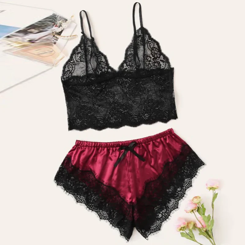

Sexy pajamas Lace Pajamas For women short sleeve Summer Lace womens pajamas sleepwear Top And Shorts Pajama Set V-collar Pijama