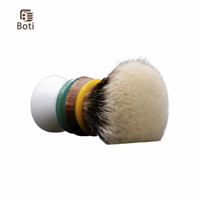 Рисунок 3 - Щетка для бороды Boti с ручкой