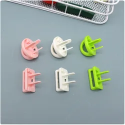 Prise de Protection électrique pour bébé, 4 pièces, 3 couleurs, sécurité des enfants avec verrouillage sûr biphasé, prises de Protection pour enfants 