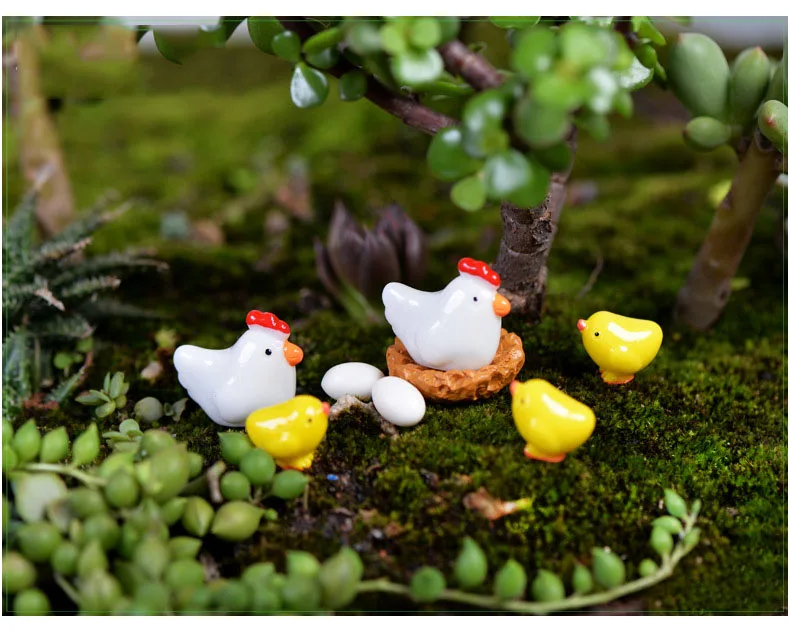 Wholesale Plants Ornaments Cute Mini Yellow Chicken Hen Coop Eggs Figures Micro Landscape