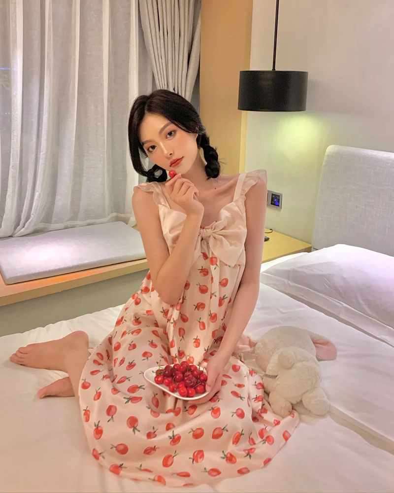 Пижамное платье с бантом и рукавами-фонариками | Женская одежда