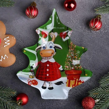 

Serving dish "Fir-tree. Cow in the night ", 16.9 × 20.3 × 1.7 cm
