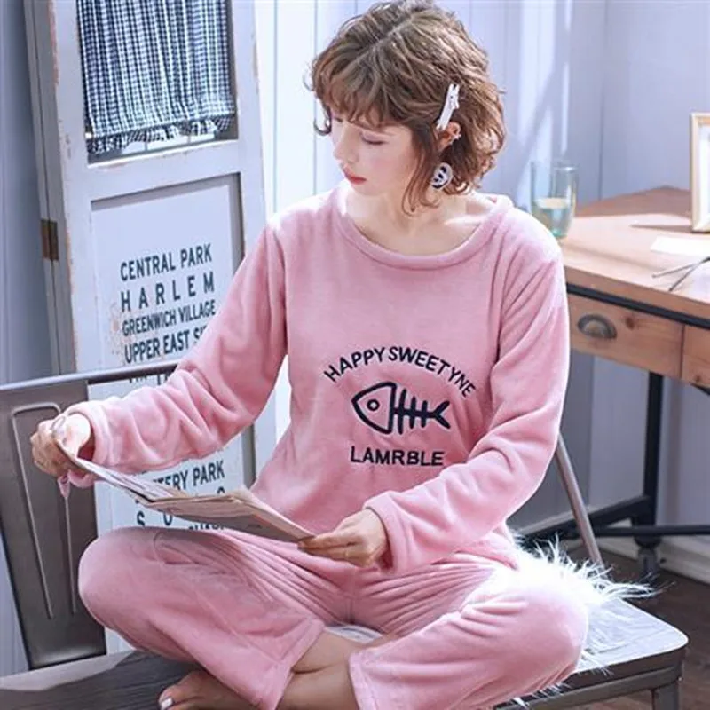 Style 6 Фланелевый пижамный комплект, пижама, теплая Сексуальная плюшевая одежда для сна с рисунком животных, большой размер, Женская домашняя одежда, зимняя модная Пижама - Цвет: Style 6