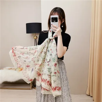 

J1144 This year's new style, very smart, the design is very simple design, eye-catching but not publicized sense of magnificence