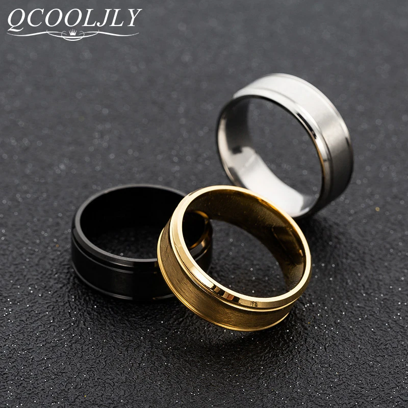 

QCOOLJLY 1 Pcs Noble Titanium Ring Men Black Gold Anti-allergy Smooth Simple Wedding Couples Rings Bijouterie for Man Gift MY