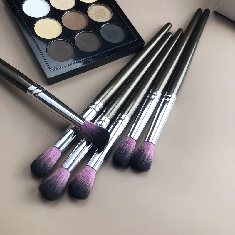 

Advanced Flame Type Nasal Shadow Brush 224 Eye socket brush Uniform Color shadow High Gloss Brush Professional Cosmetic Tools