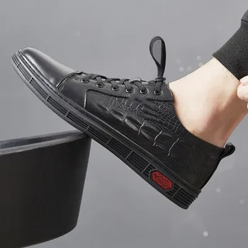 

Men Casual Shoes oxfords Summer Genuine Leather Men outdoor lace up Men's Flats Breathable Male Driving fashion Shoes men