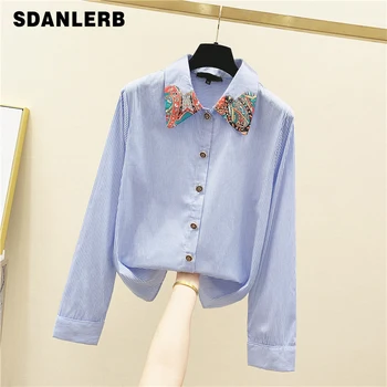 

2020 Spring New Long-Sleeve Blue Vertical Striped Turn Down Collar Heart Printed Shirt Loose Shirts Blouses Office Lady Tops