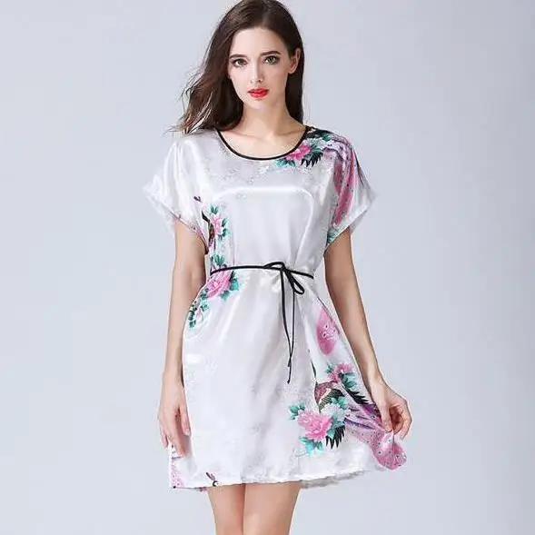 Халат привлекательный Кардиган Женская пижама Имитация шелк печать большой размер домашний сервис халат новая ночная рубашка женская пижама - Цвет: white