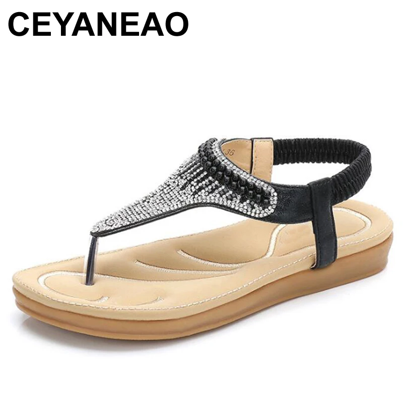 Женские сандалии со стразами CEYANEAO черные на плоской подошве в богемном стиле с