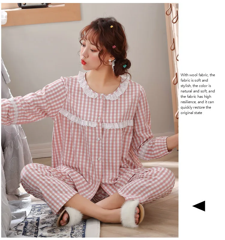 12220801326_110882744