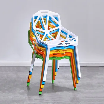 

Nordic Creative PP Plastic Hollow Chairs Dining Chairs for Dining Rooms Restaurant Furniture Cafe Meeting Bedroom Dining Chairs
