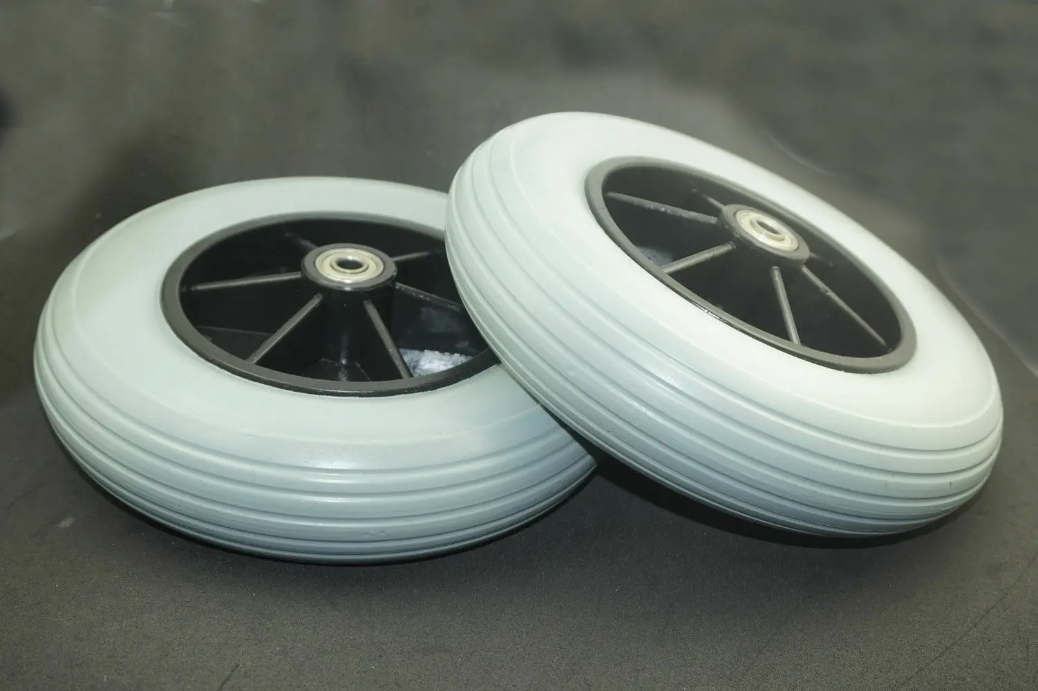 2 x 8" Power Wheelchair Front Rear Caster Tires for Pride Jazzy / Jet Electric | Инструменты