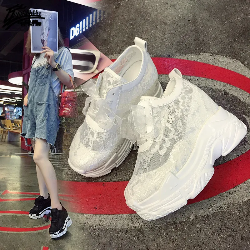 Zapatillas de plataforma gruesa para mujer, zapatos de cuña con plataforma de malla de encaje, vulcanizados, con cordones, color blanco