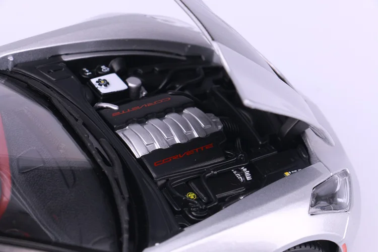 Maisto 1: 18 брелок для автомобильных ключей, модель Корвет ската издание в твердой обложке модель автомобиля