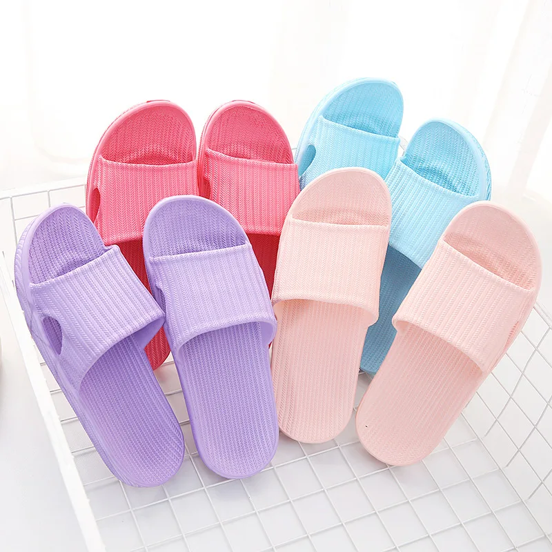 

2019 New Style Indoor Love Women Anti-slip Slippers Home Slippers Bath Bathroom Light Simple
