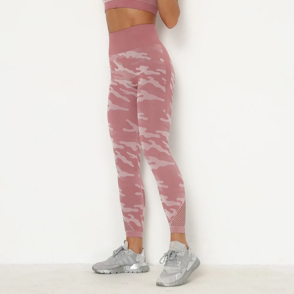 15364718812_1824471394