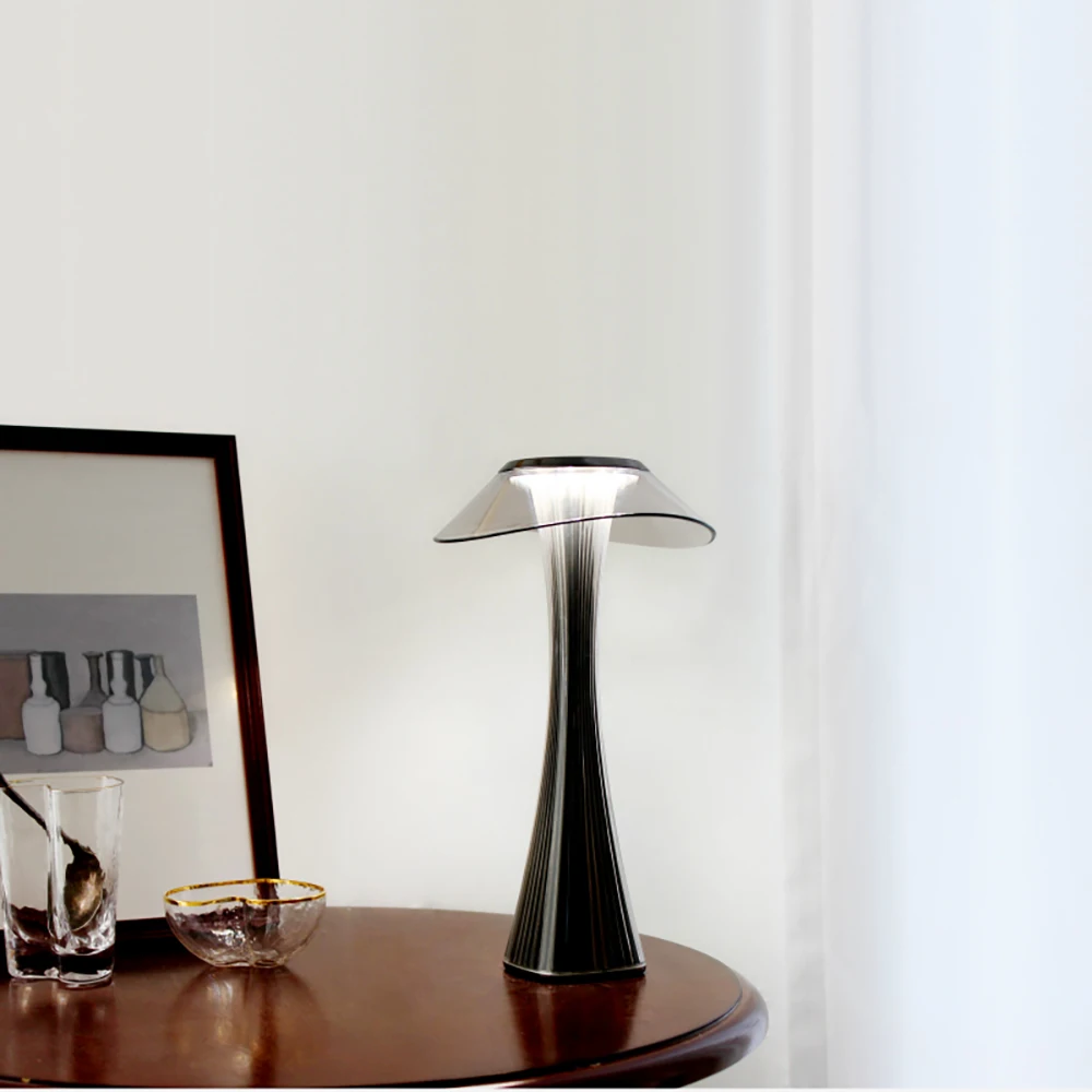 USB charging Bedside Lamp Crystal protection eyes USB charging smart touch switch LED transparent crystal creative table lamp