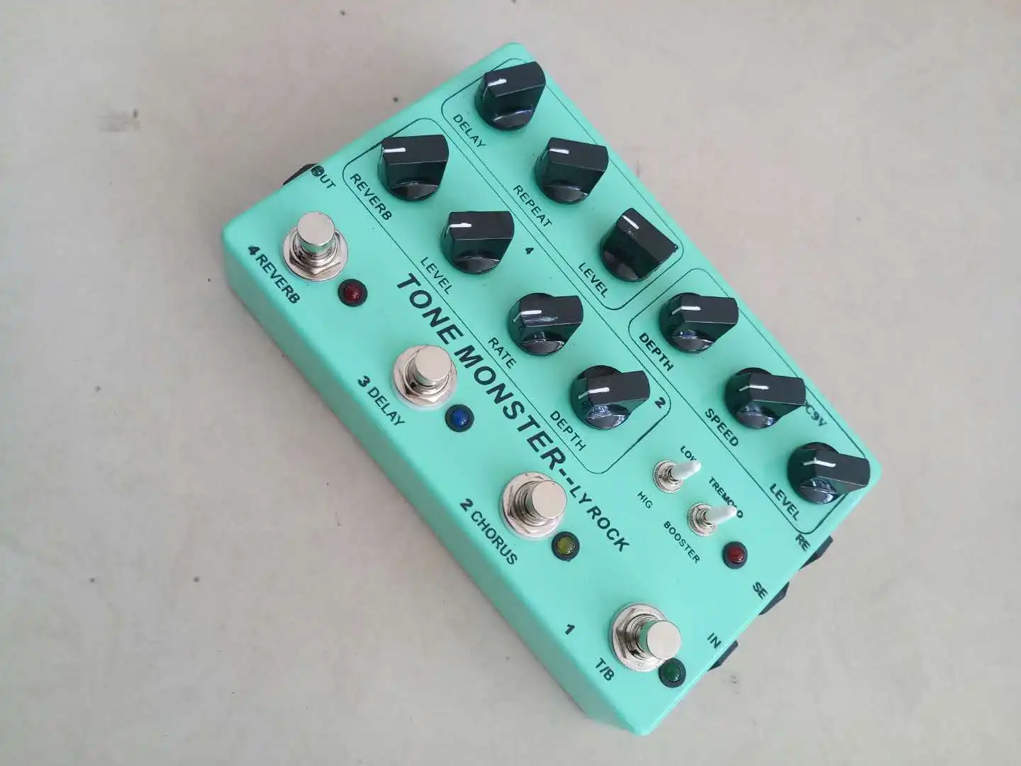 

Rock гитара моноблока звук Монстр периферийный 5 в 1