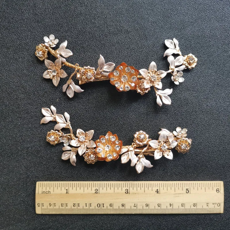SLBRIDAL, сплав, кристаллы, стразы, цветочные, свадебные заколки для волос, заколки, серьги, набор, свадебный головной убор, аксессуары для волос, Женские Ювелирные изделия