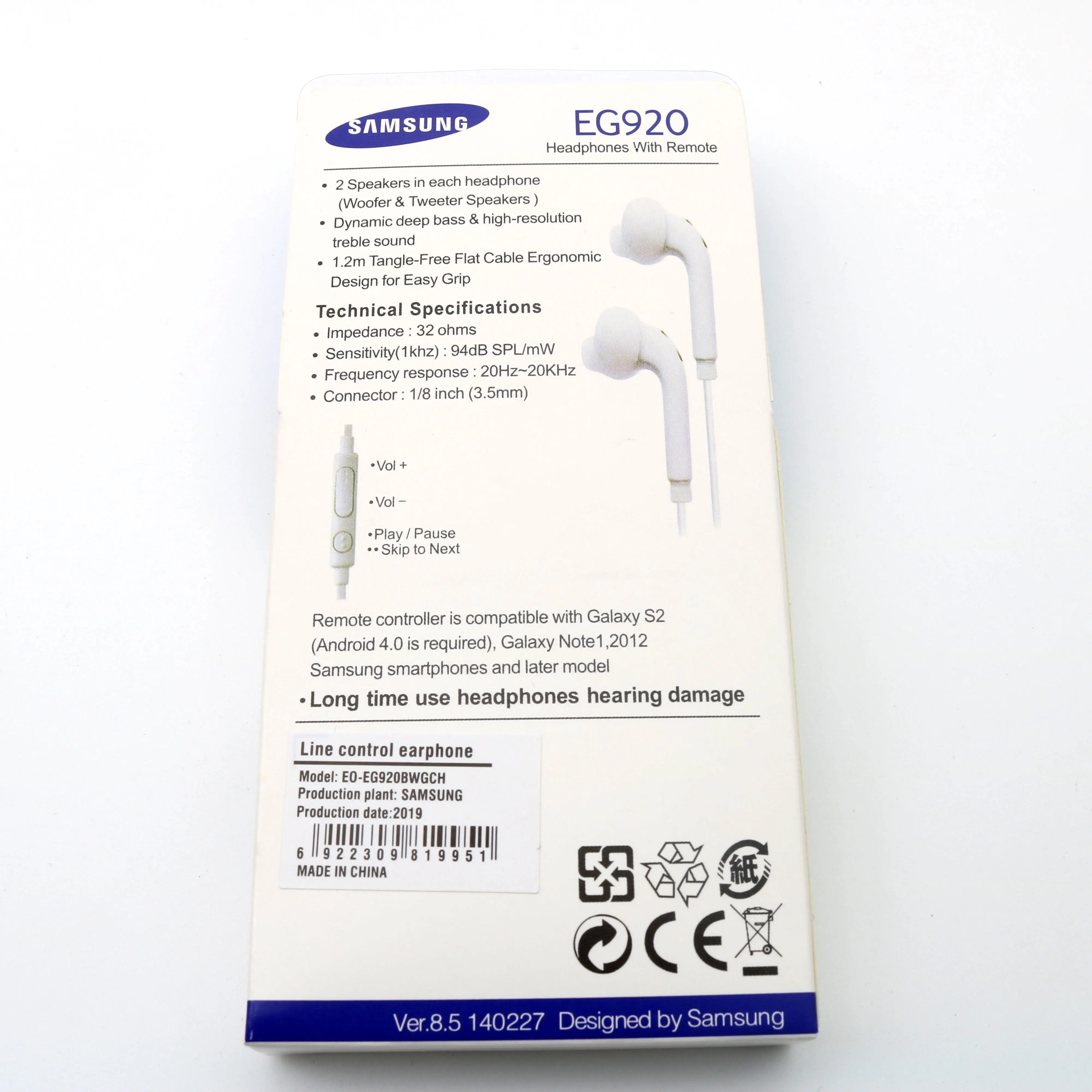 Особенности: Наименование: стереогарнитура Samsung марка: Серия: HS330 / J5 Цвет: белый